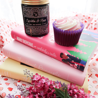 Cupcakes & Kisses - Cupcake Candle