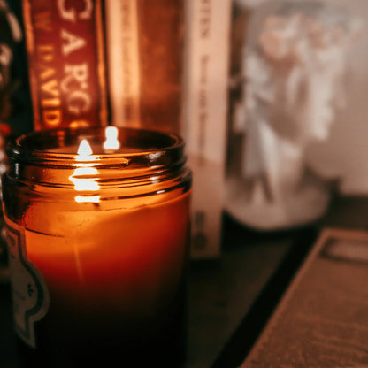 In My Reading Era - Bergamot, Freesia, Rose & Lily Candle