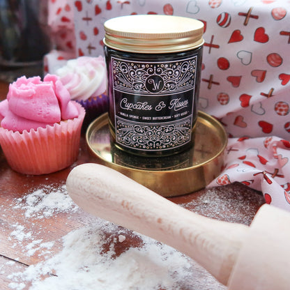 Cupcakes & Kisses - Cupcake Candle