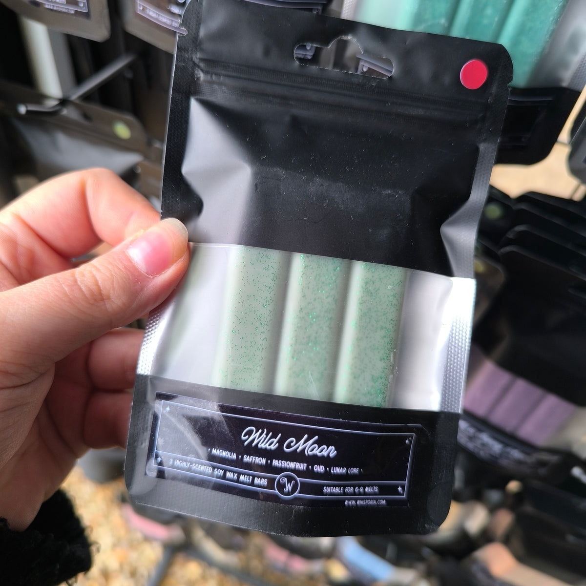 Wild Moon - Magnolia, Saffron, Passionfruit & Oud Scented Soy Wax Melts