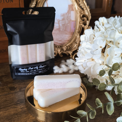 Reading Past My Bedtime - Bergamot, Lavender, Jasmine & Soft Woods Wax Melts