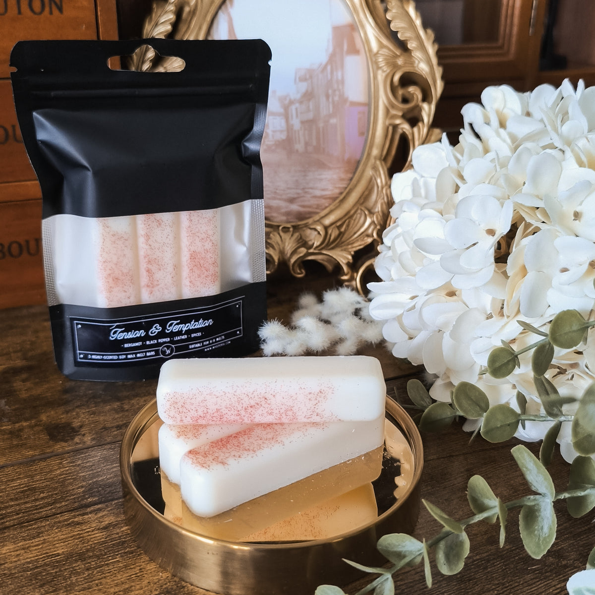 Tension & Temptation - Bergamot, Black Pepper, Leather and Warm Spices Wax Melts