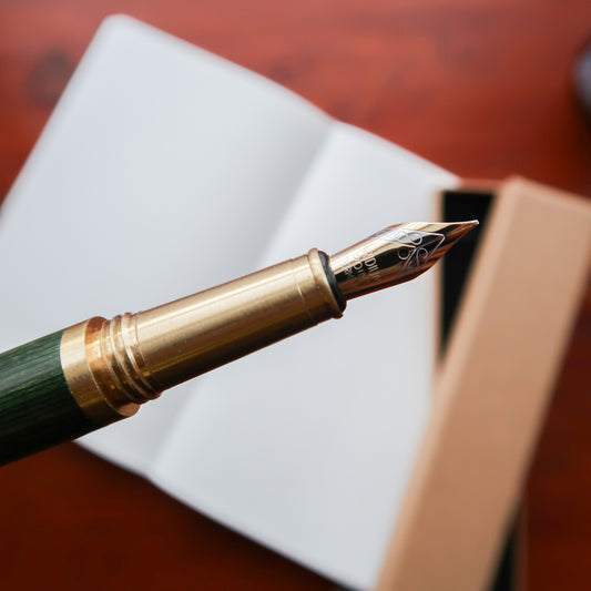 Wooden Brass Fountain Pen (Green)