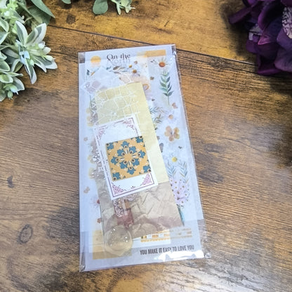 Colour-Themed Ephemera Pack