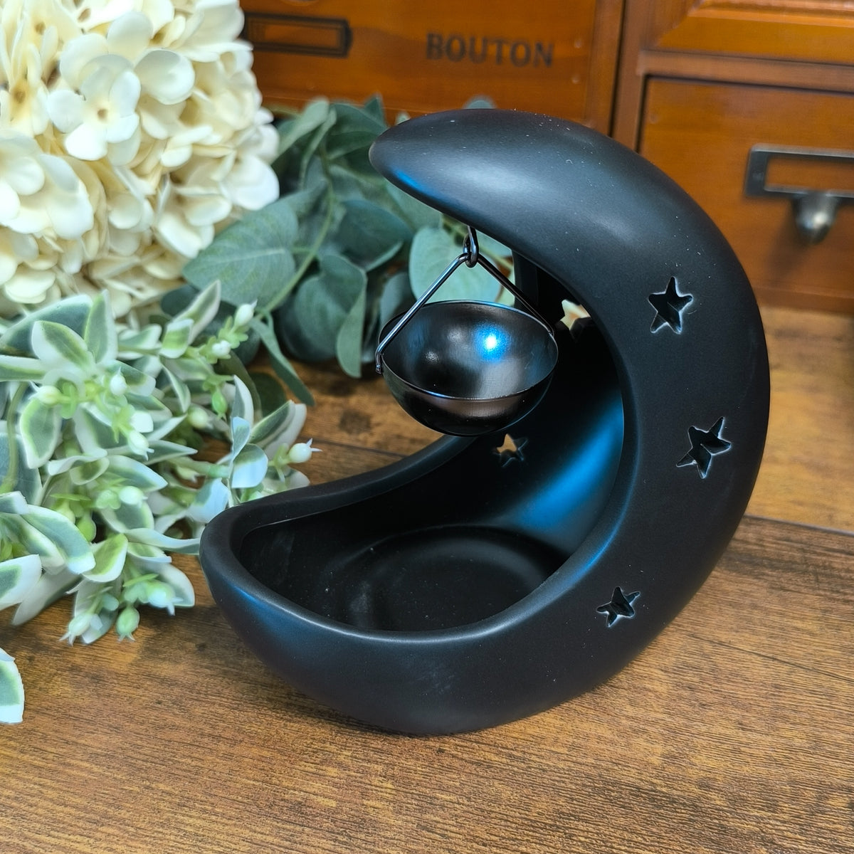 Black Crescent Moon Hanging Wax Melter