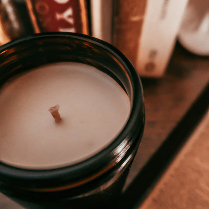 Fireside Reading - Crackling Log Fire Candle